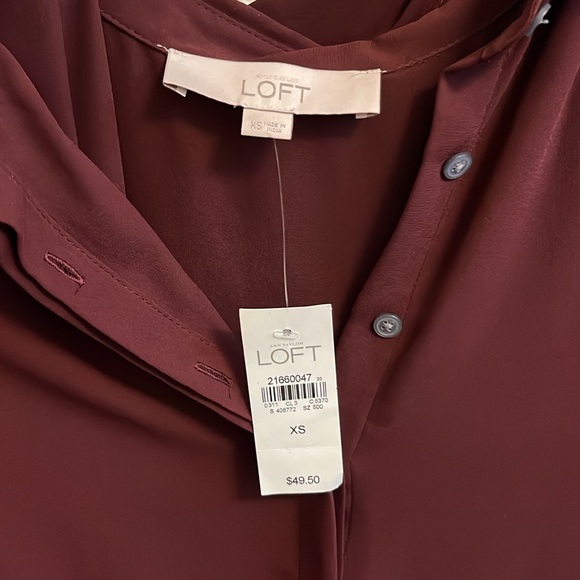LOFT XS Burgundy blouse - Picture 2 of 5